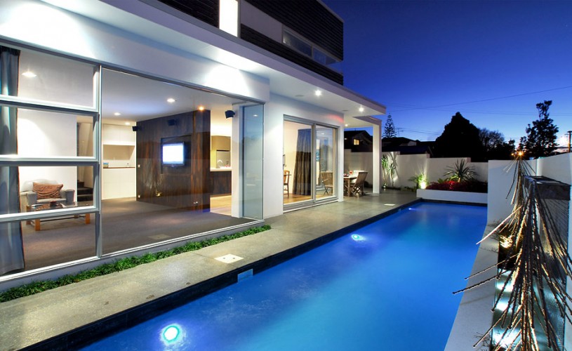 Lap pool